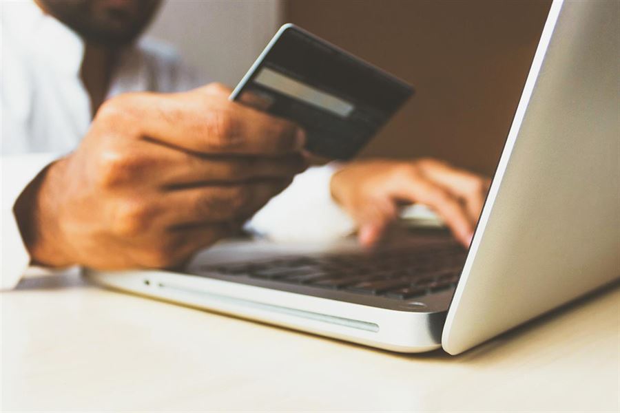 4 gode råd til, når du køber tøj online