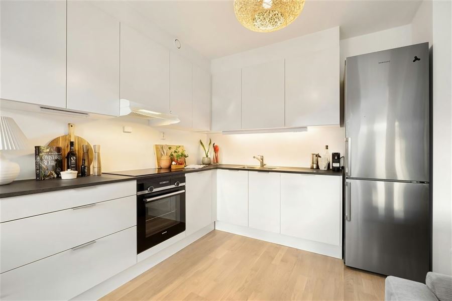 Køleskab med fryser - den ultimative guide